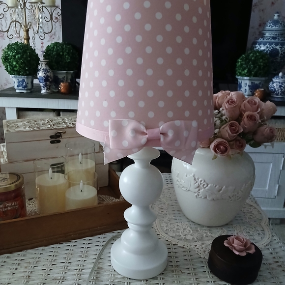 Pink Polka Dot Lamp with Bow - Picture 2 of 5
